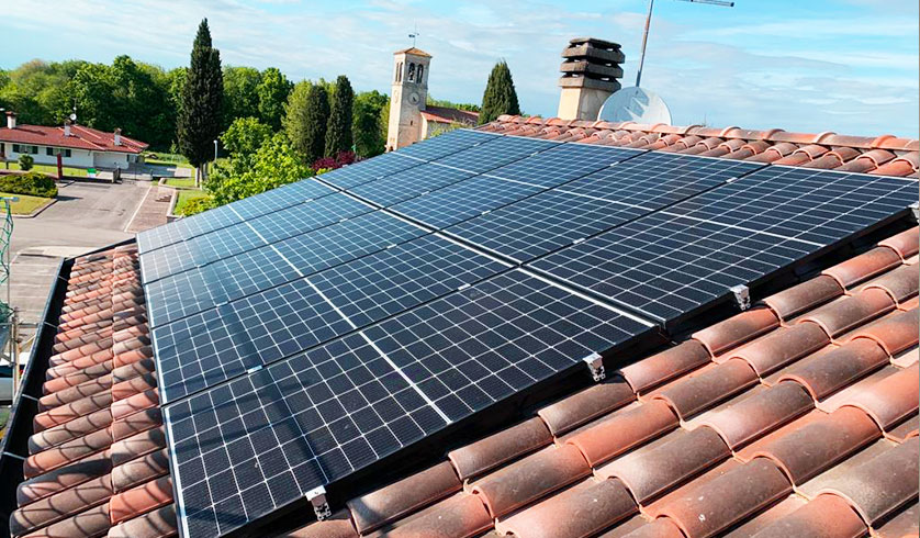 impianto fotovoltaico batteria di accumulo inverter colonnina ricarica auto